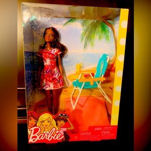 Barbie with beach chair, brunette NRFB